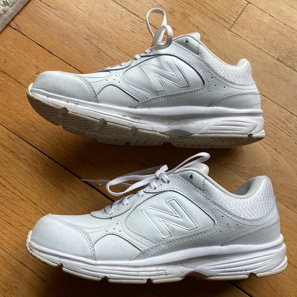 Like New. New Balance 456 women’s sneakers size 8.5
